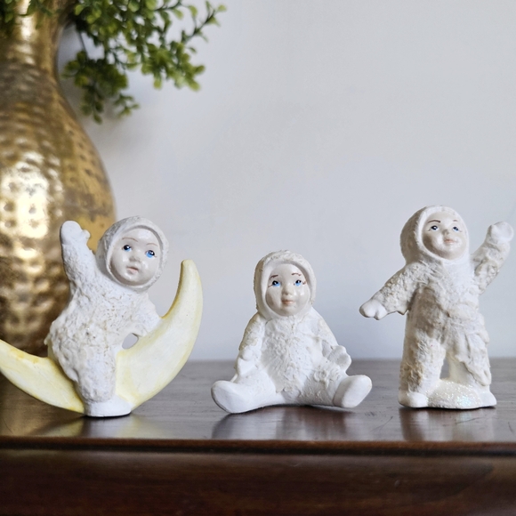 Rare Original Vintage Glitter Snow Babies Ornament Figures Set of 8 - Picture 3 of 15